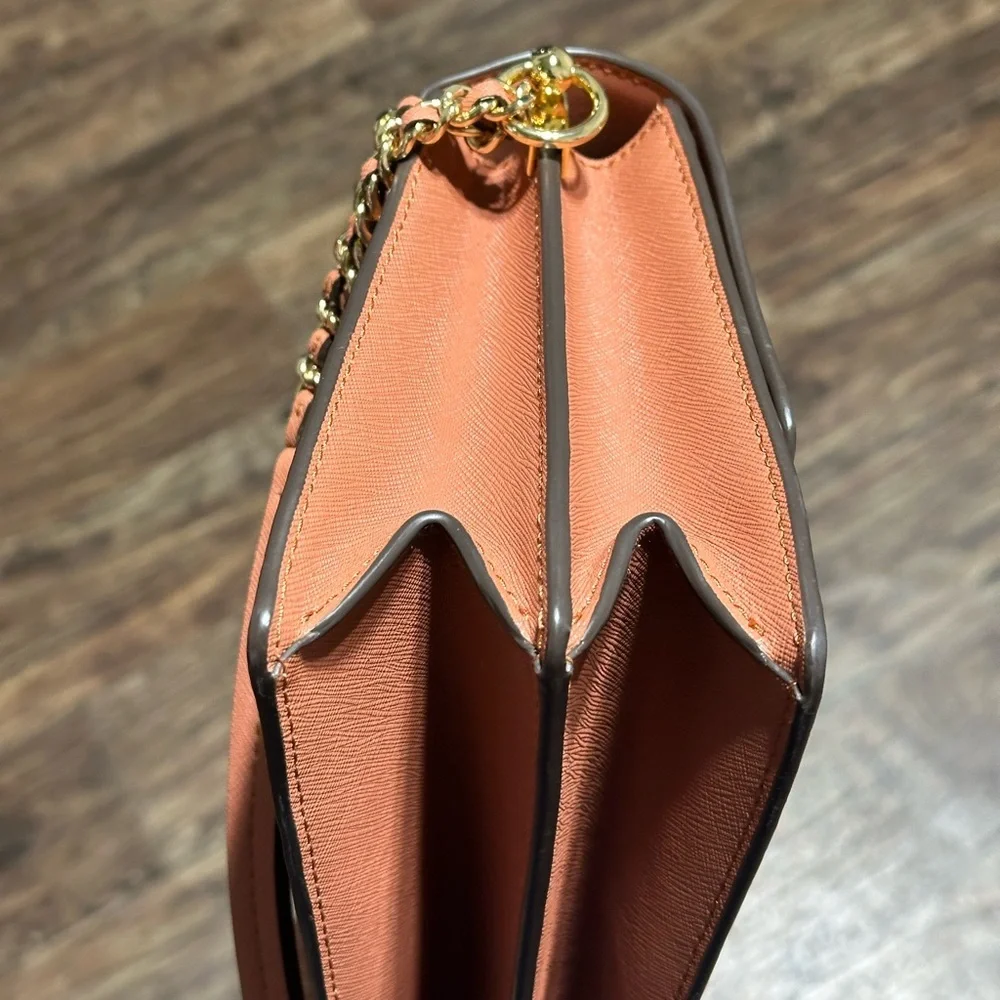 Tory Burch Robinson Convertible Shoulder Bag‎